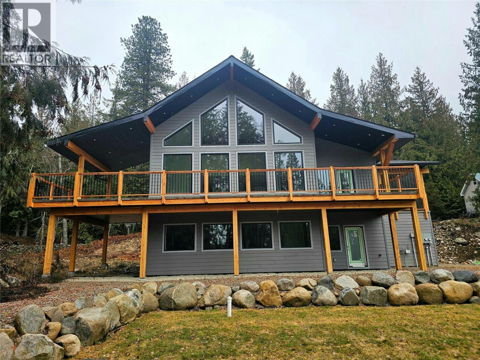 2801 Harlow Road, Nelson, BC, V1L 6L3