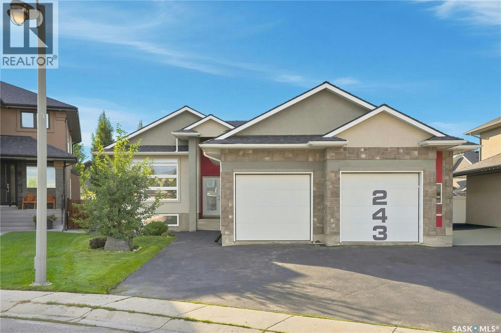 243 Teal Terrace, Saskatoon, SK, S7T 0P9