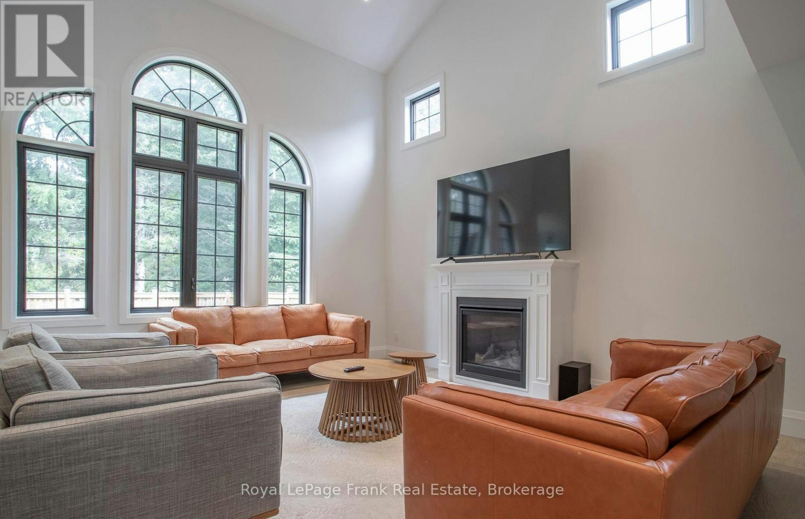 352 Northglen Boulevard, Clarington, ON, L1C 7E2 - 9
