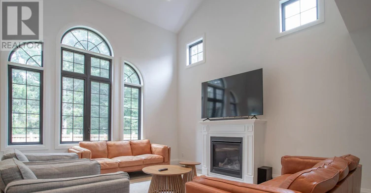 352 Northglen Boulevard, Clarington, ON, L1C 7E2 - 9