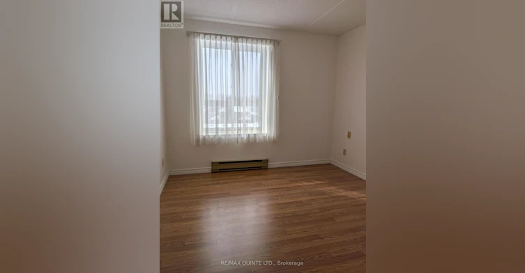 206-141 Dundas Street W, Quinte West, ON, K8V 3P6 - 5