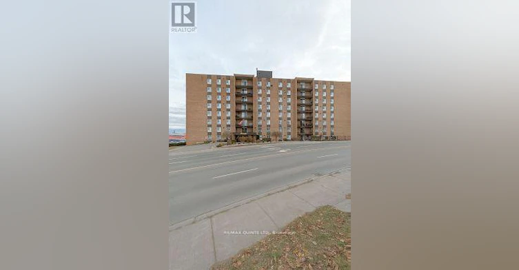 206-141 Dundas Street W, Quinte West, ON, K8V 3P6