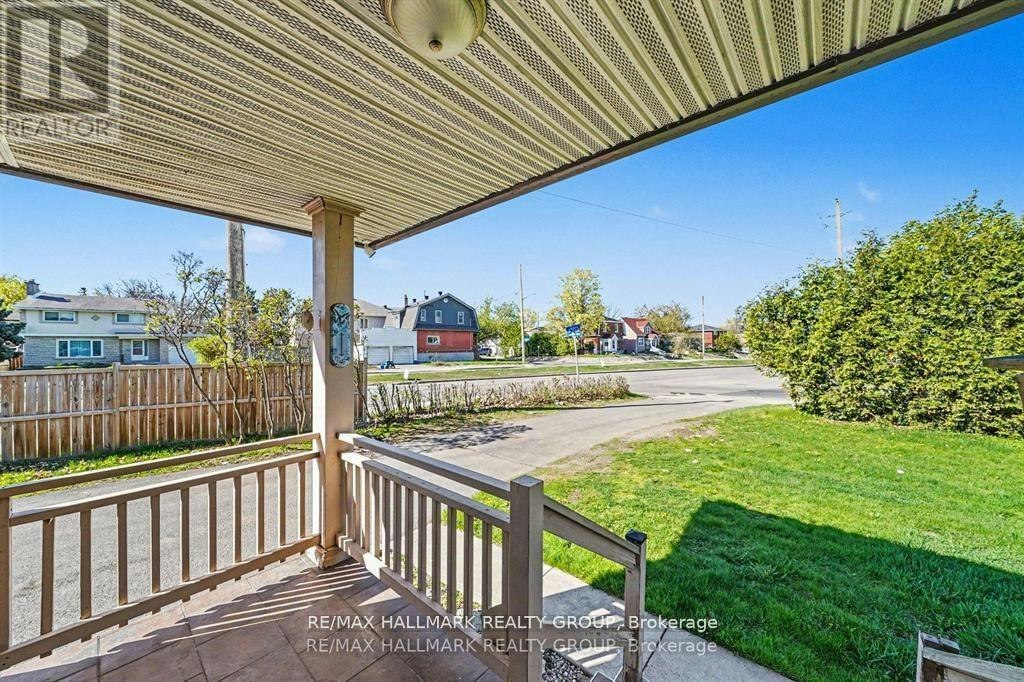 1299 Evans Boulevard, Ottawa, ON, K1H 7T8 - 3