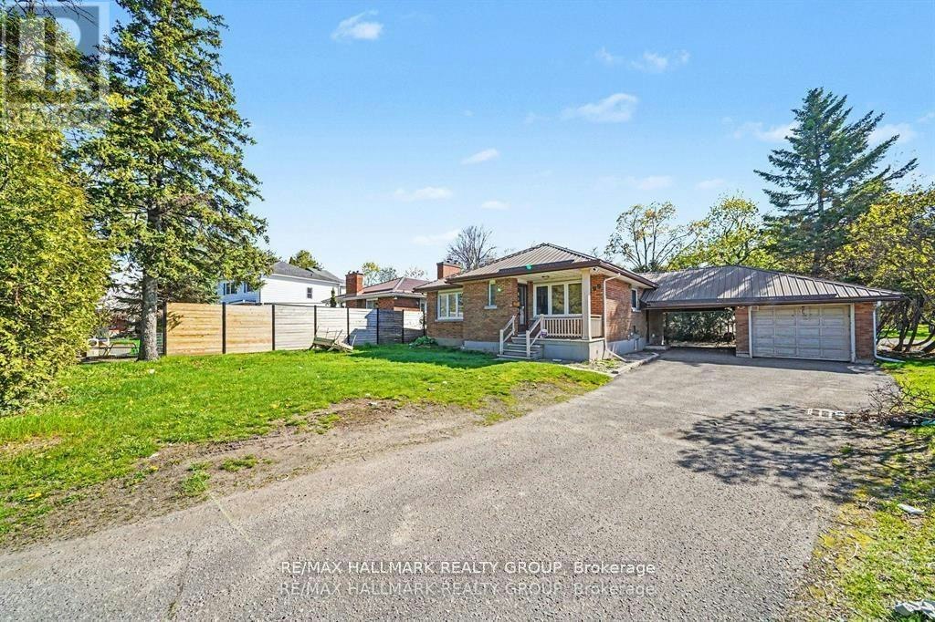 1299 Evans Boulevard, Ottawa, ON, K1H 7T8 - 2
