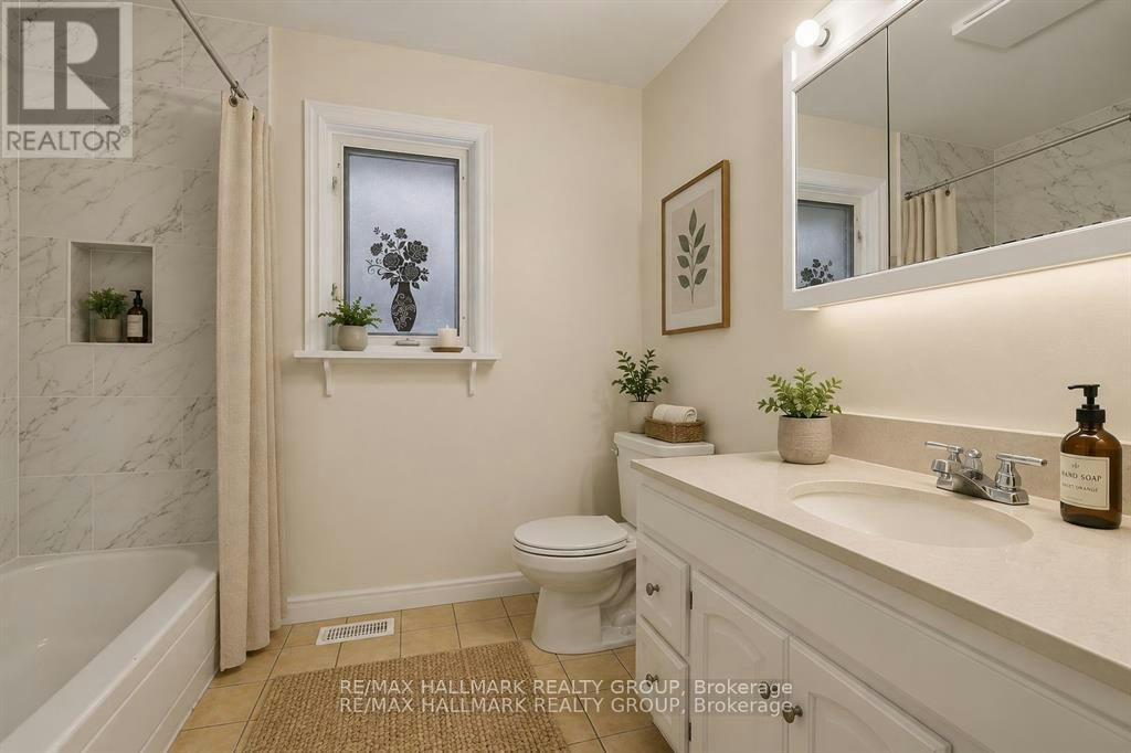 1299 Evans Boulevard, Ottawa, ON, K1H 7T8 - 23