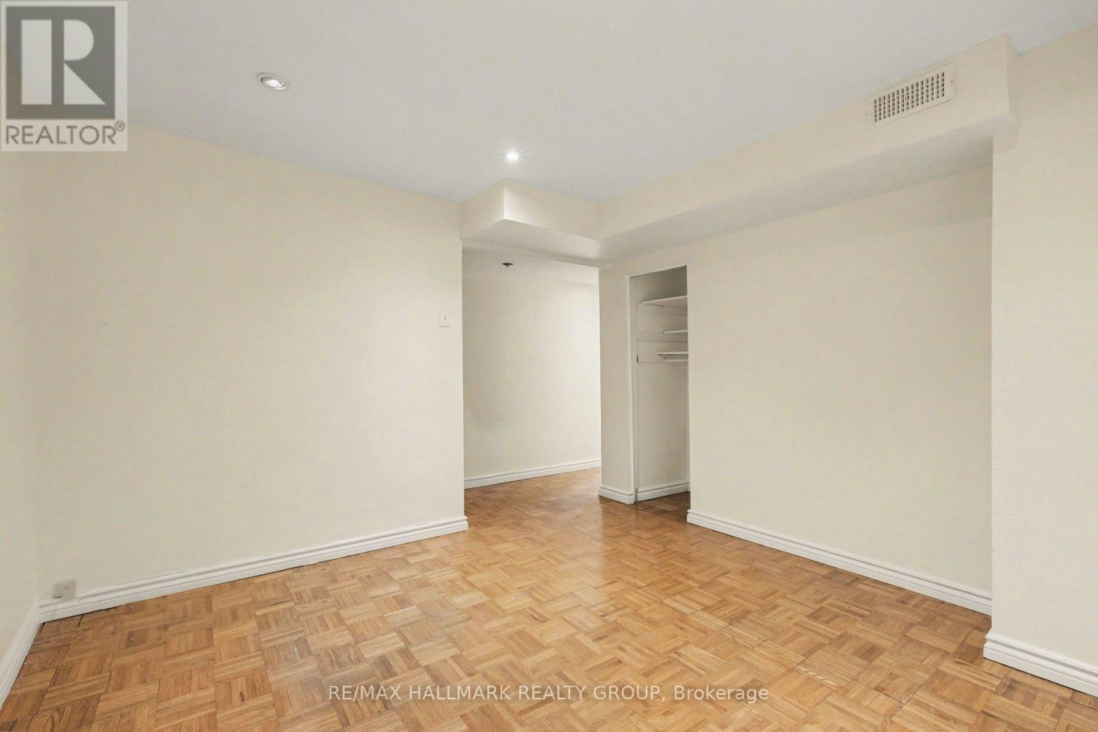 1299 Evans Boulevard, Ottawa, ON, K1H 7T8 - 25