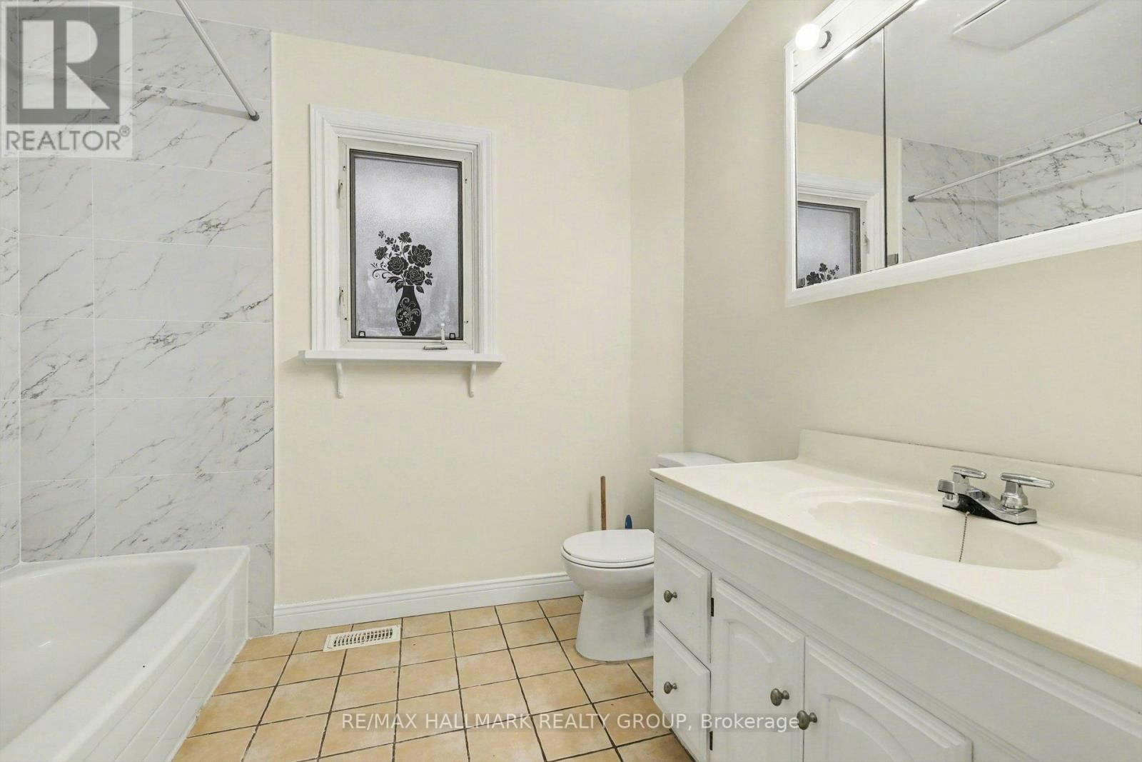 1299 Evans Boulevard, Ottawa, ON, K1H 7T8 - 16