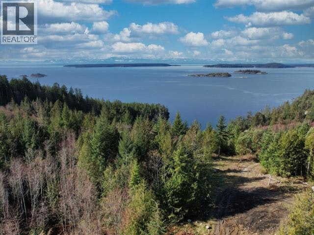 SL-18 Sarah Point Road, Campbell River Area Small Islands, BC, V0N 2G0