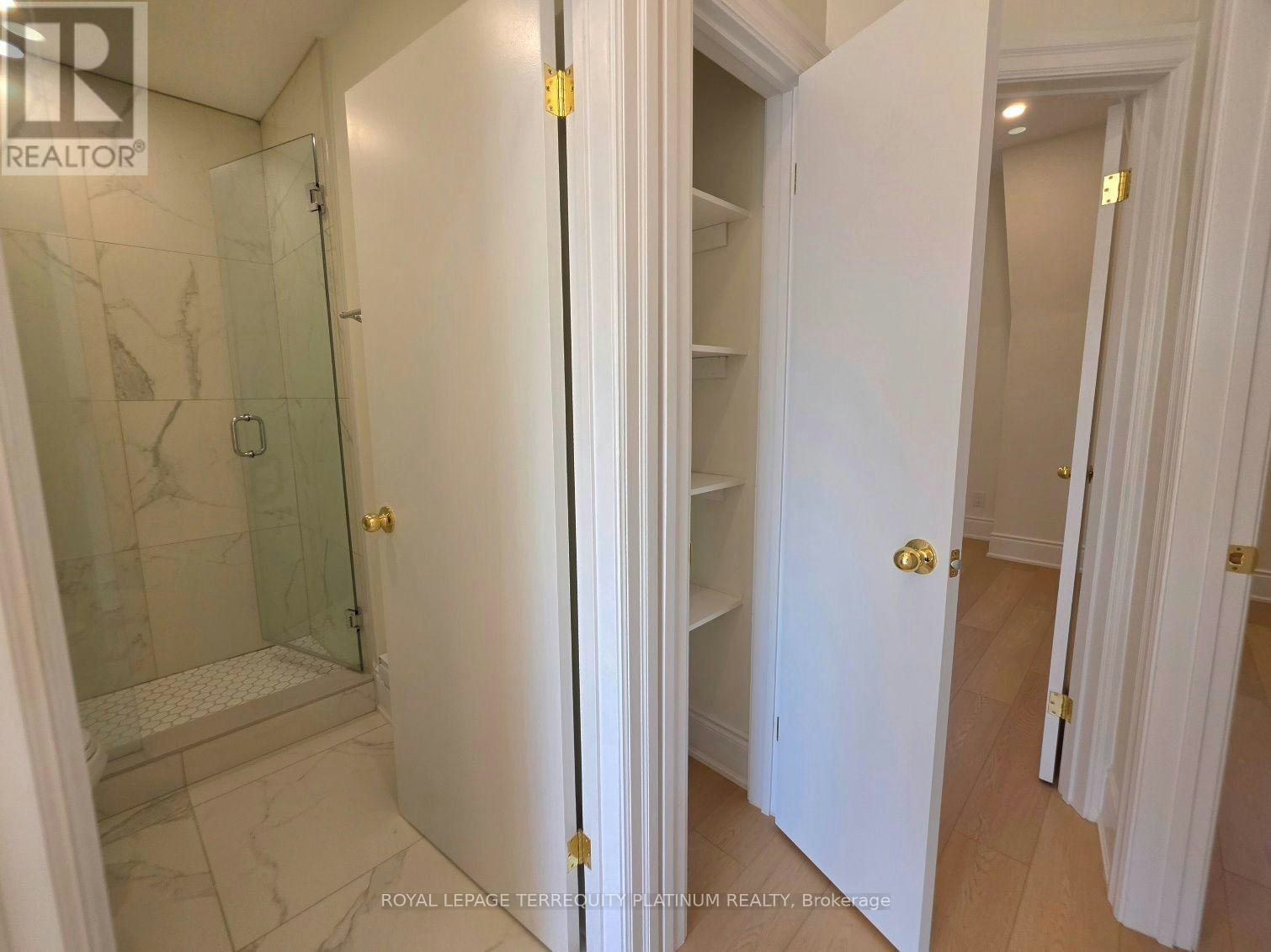 6-11 Beaconsfield Avenue, Toronto, ON, M6J 3J1 - 14