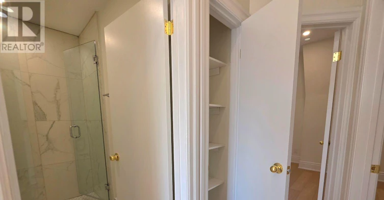 6-11 Beaconsfield Avenue, Toronto, ON, M6J 3J1 - 14