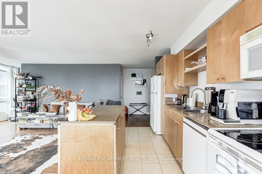 2510-373 Front Street W, Toronto, ON, M5V 3R7 - 14
