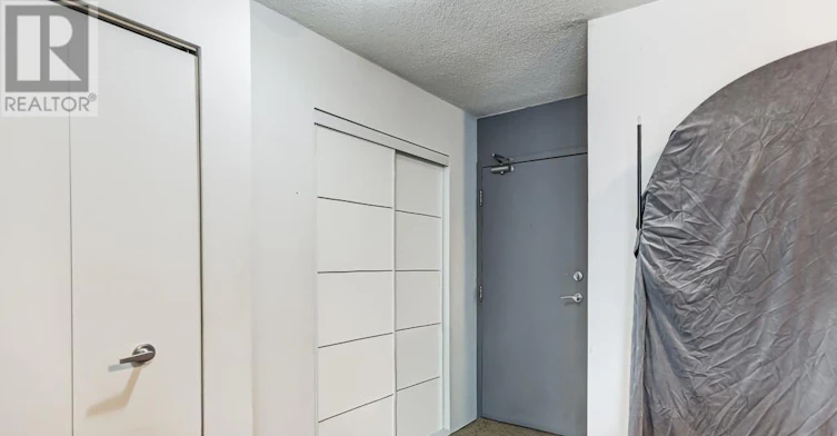 2510-373 Front Street W, Toronto, ON, M5V 3R7 - 4