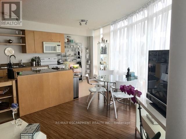 2510-373 Front Street W, Toronto, ON, M5V 3R7 - 10