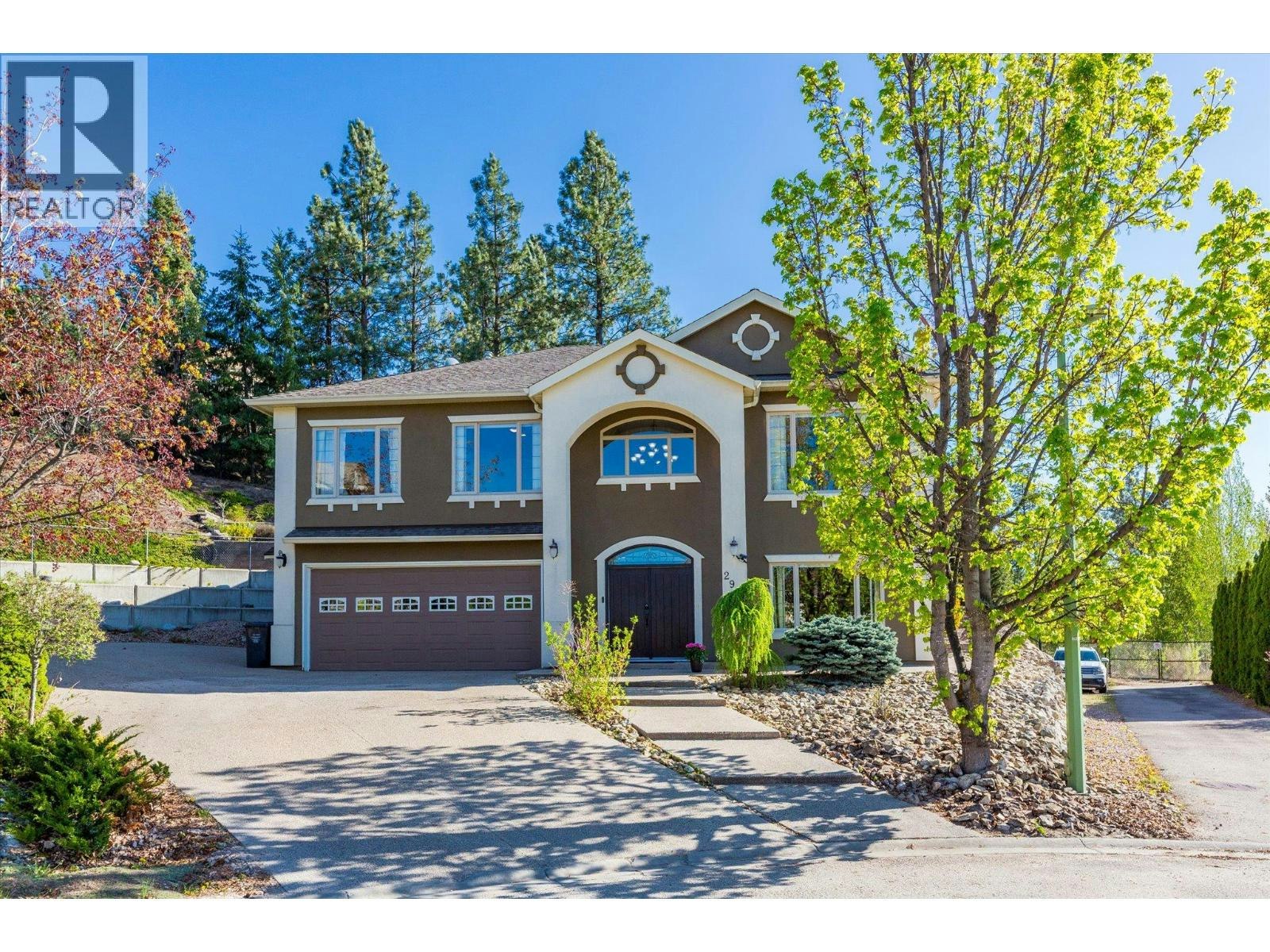 2977 Valentino Court, Kelowna, BC, V1V 2S3