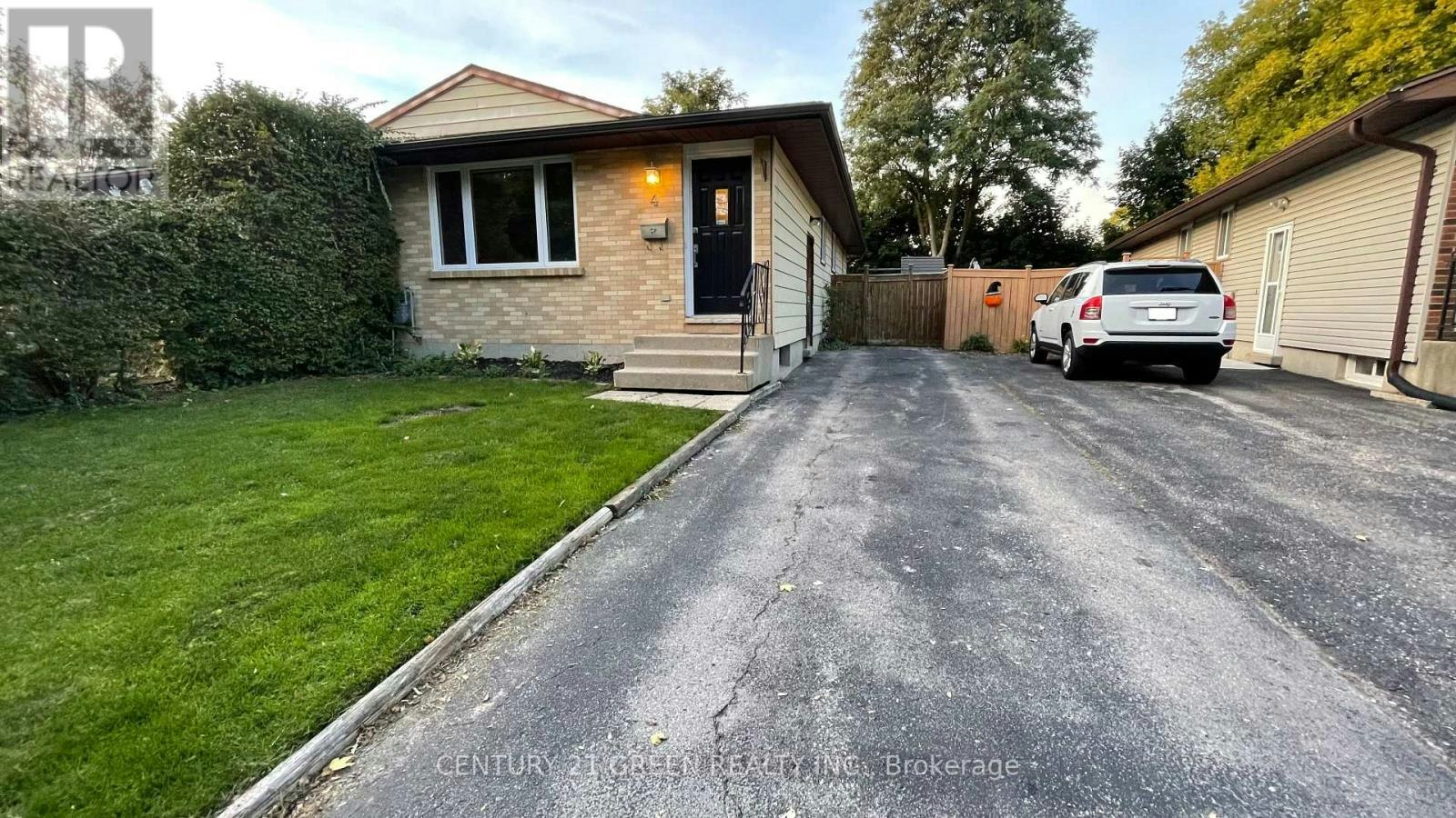 4 Wenlock Crescent, London, ON, N6G 3B6 - 2