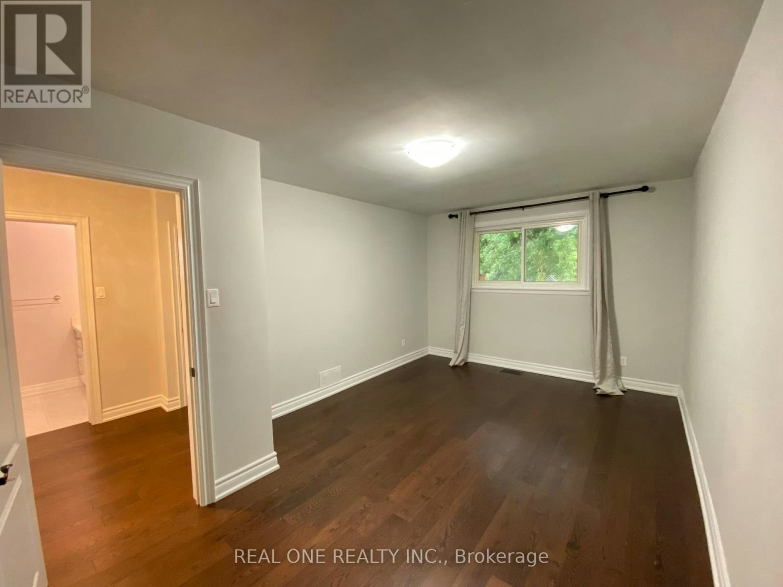 2 BEDROOMS-63 Sundial Crescent, Toronto, ON, M4A 2J7 - 7