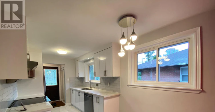2 BEDROOMS-63 Sundial Crescent, Toronto, ON, M4A 2J7 - 4