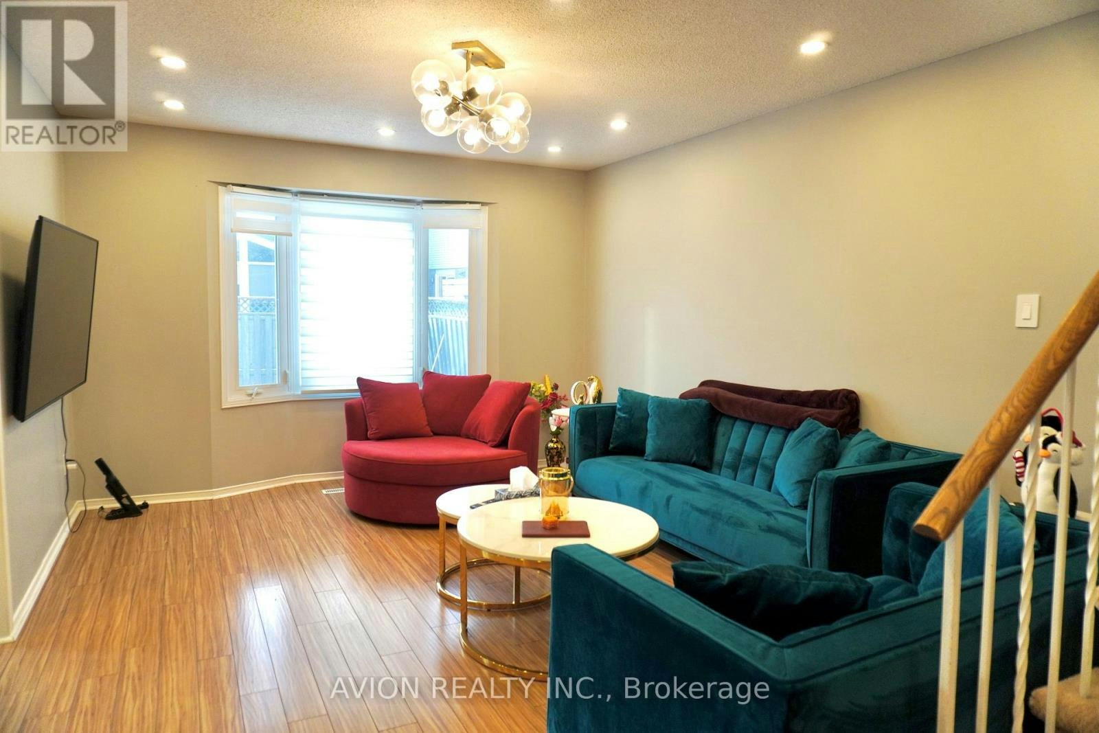70 Barnes Drive, Ajax, ON, L1S 5G5 - 9