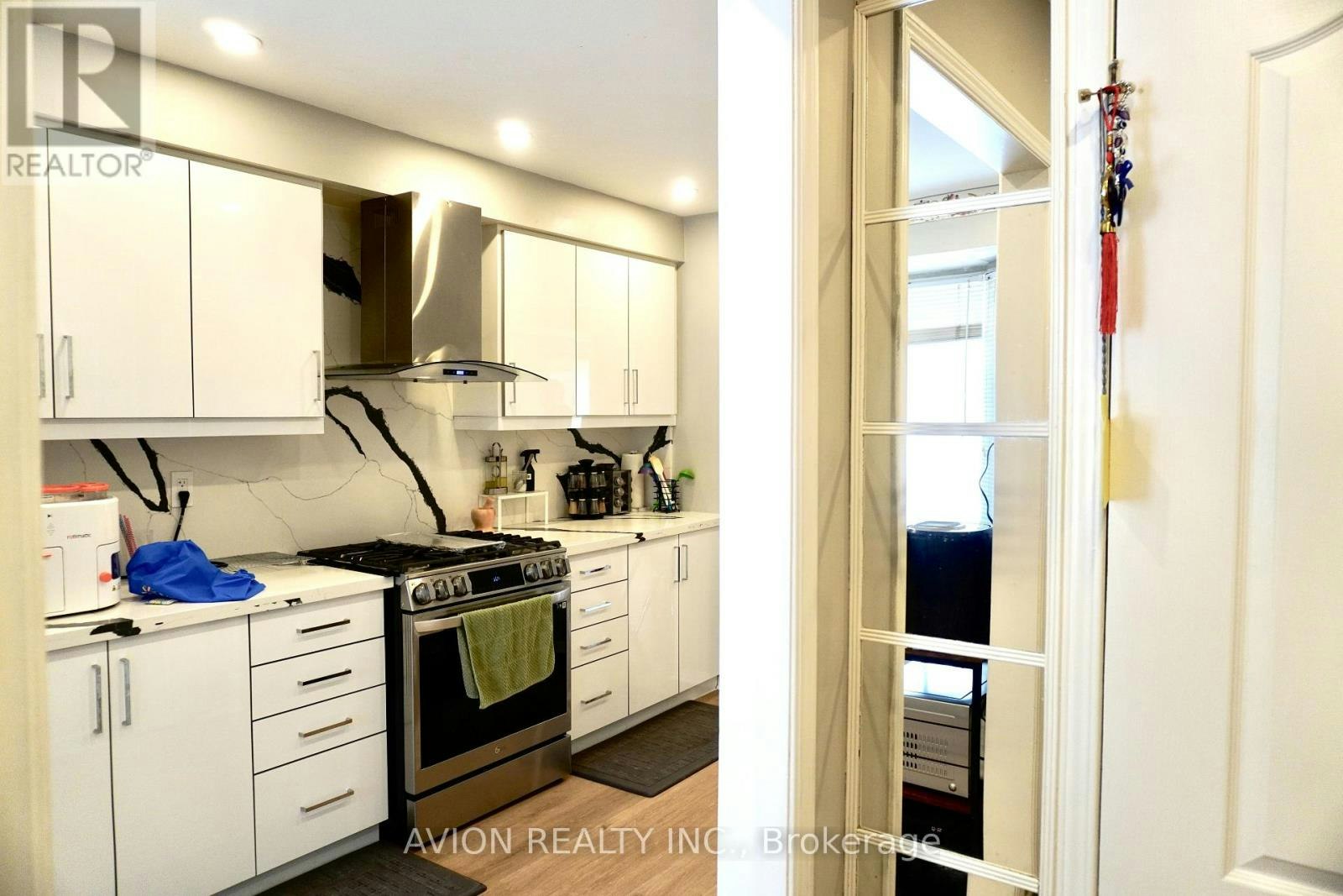 70 Barnes Drive, Ajax, ON, L1S 5G5 - 6