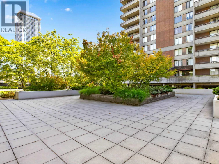 1601-3771 Bartlett Court, Burnaby, BC, V3J 7G8 - 3