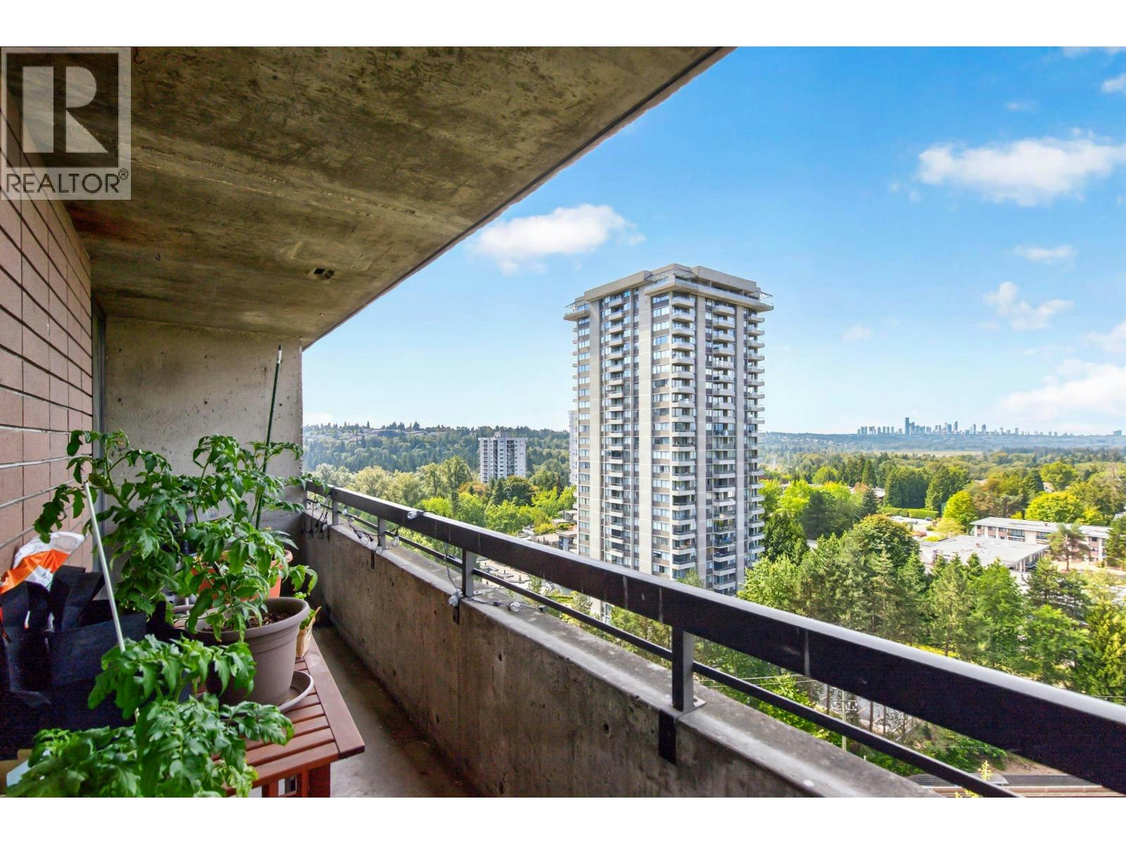 1601-3771 Bartlett Court, Burnaby, BC, V3J 7G8 - 16