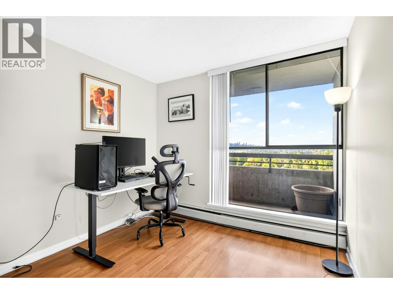 1601-3771 Bartlett Court, Burnaby, BC, V3J 7G8 - 22