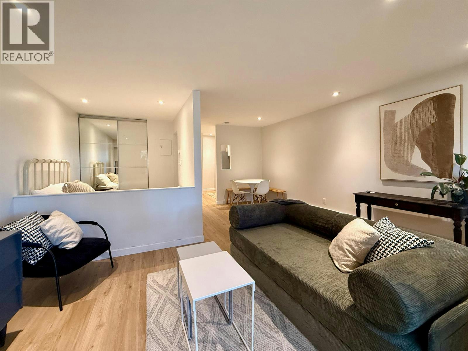 219-2190 W 7th Avenue, Vancouver, BC, V6K 4K7