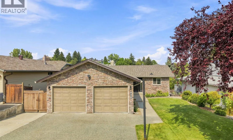 636 Braemar Drive