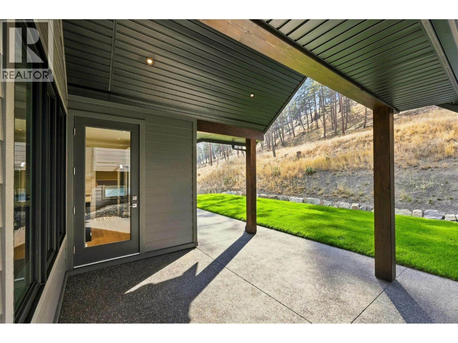 1448 Whistling Pine Place, Kelowna, BC, V1V 1H1 - 21