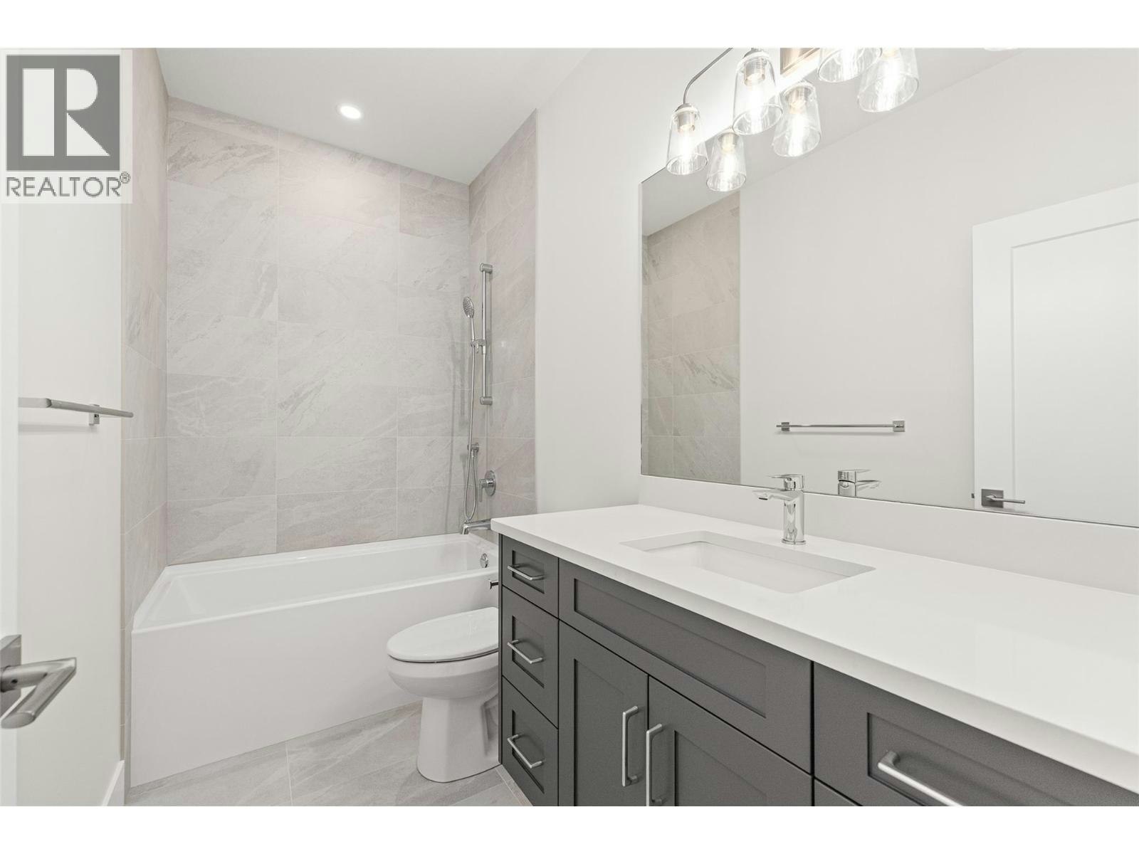 1448 Whistling Pine Place, Kelowna, BC, V1V 1H1 - 32