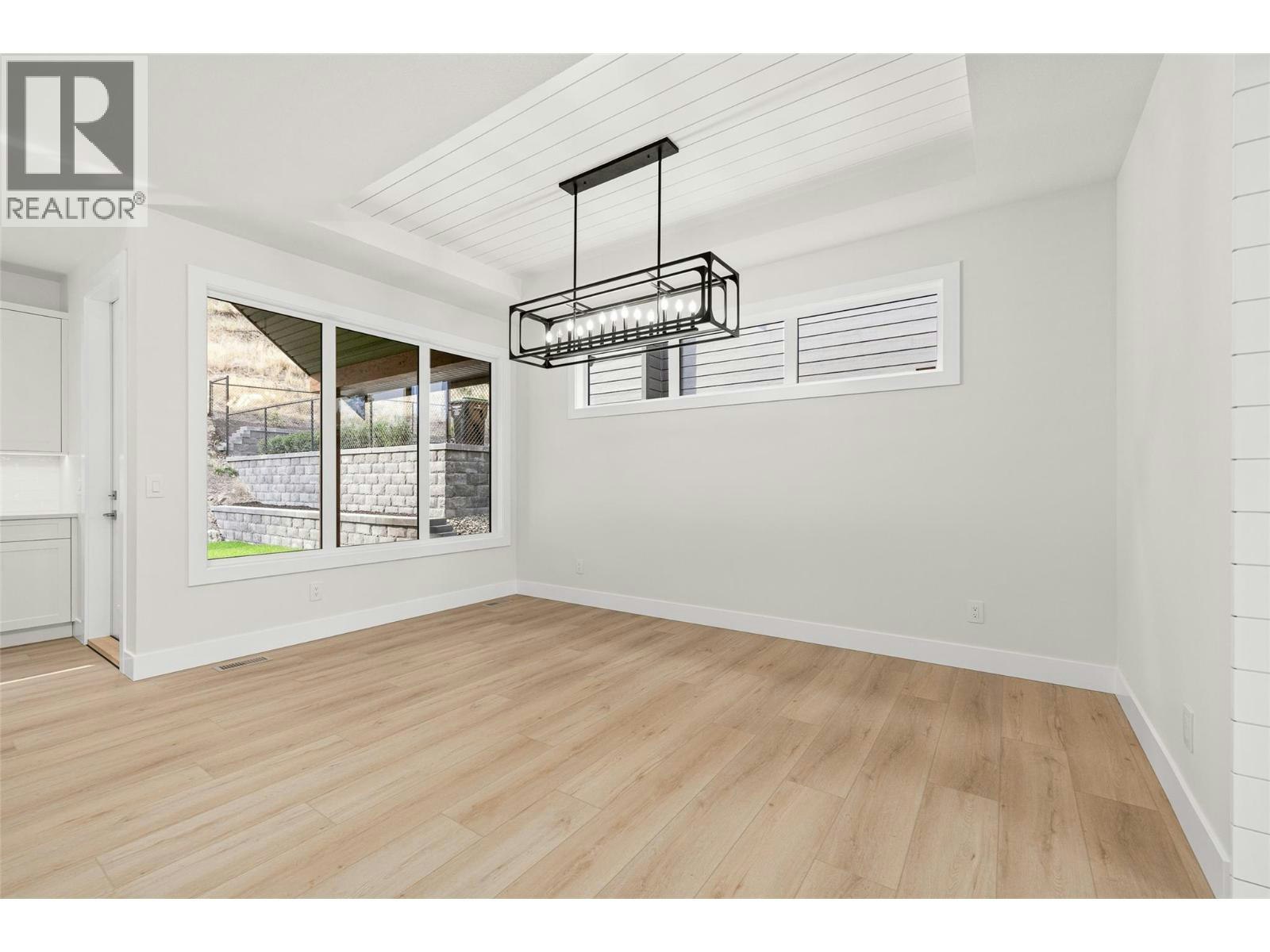 1448 Whistling Pine Place, Kelowna, BC, V1V 1H1 - 20
