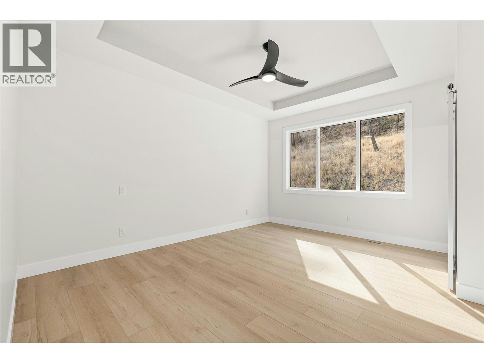 1448 Whistling Pine Place, Kelowna, BC, V1V 1H1 - 25
