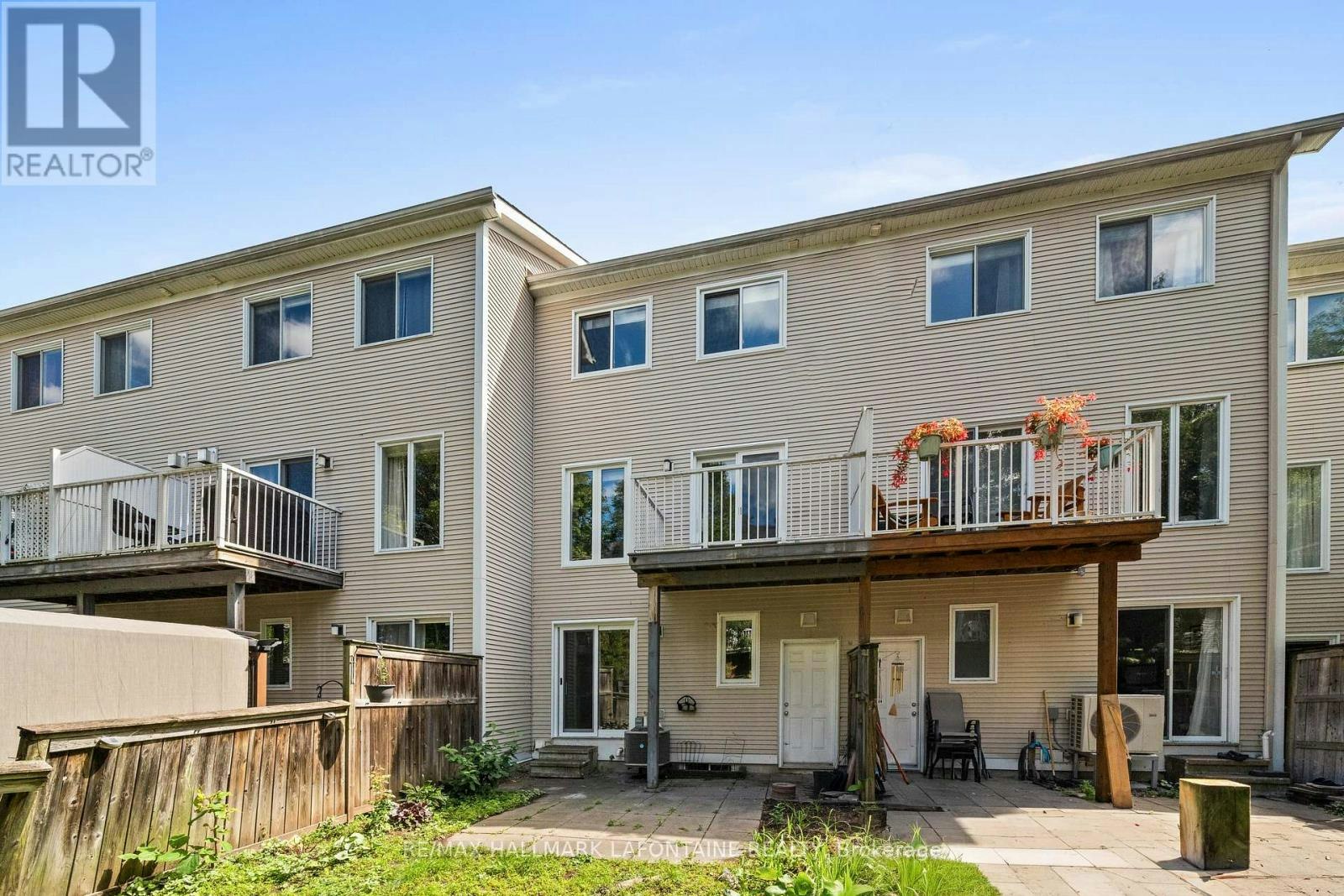 556 Burleigh Private, Ottawa, ON, K1J 1J9 - 40