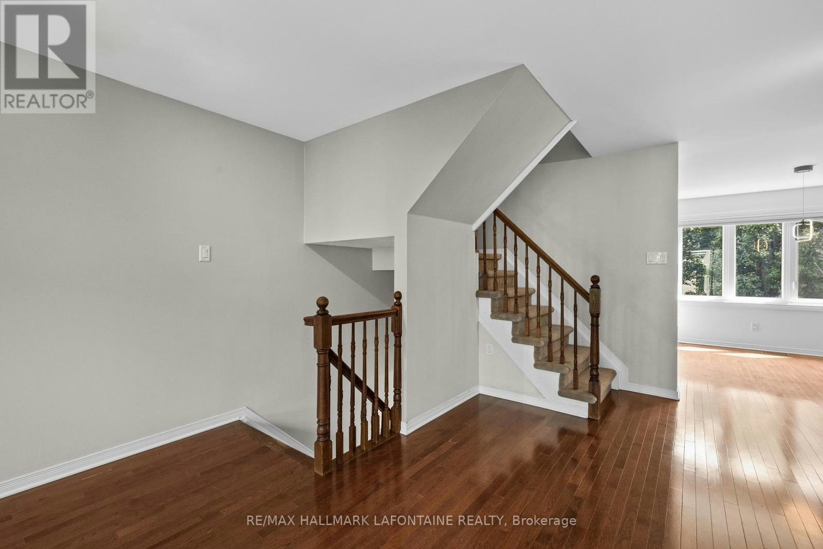 556 Burleigh Private, Ottawa, ON, K1J 1J9 - 10