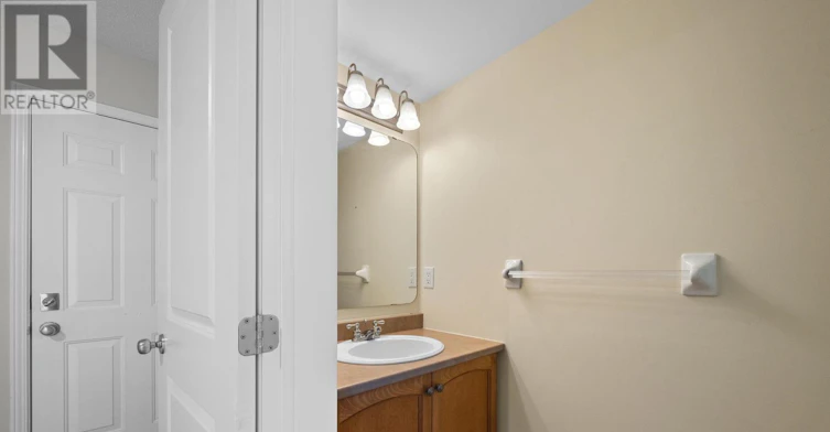 556 Burleigh Private, Ottawa, ON, K1J 1J9 - 8