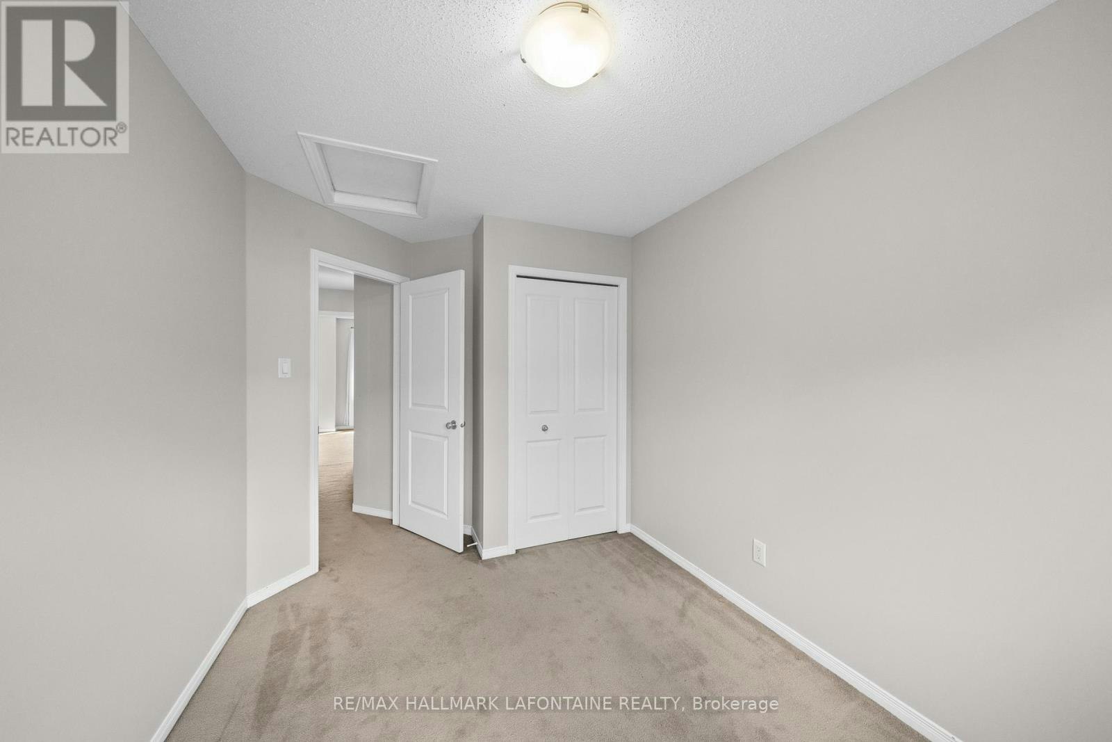 556 Burleigh Private, Ottawa, ON, K1J 1J9 - 33