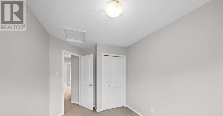 556 Burleigh Private, Ottawa, ON, K1J 1J9 - 33