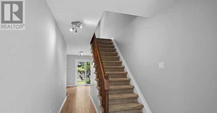 556 Burleigh Private, Ottawa, ON, K1J 1J9 - 3