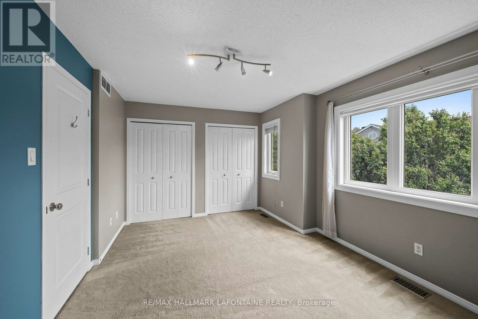 556 Burleigh Private, Ottawa, ON, K1J 1J9 - 28