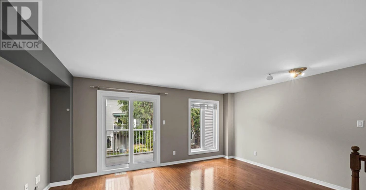 556 Burleigh Private, Ottawa, ON, K1J 1J9 - 14