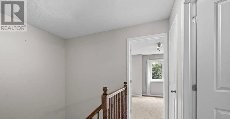 556 Burleigh Private, Ottawa, ON, K1J 1J9 - 26
