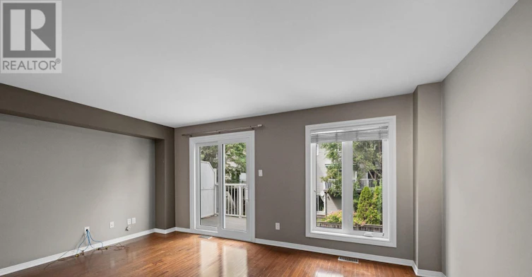 556 Burleigh Private, Ottawa, ON, K1J 1J9 - 13