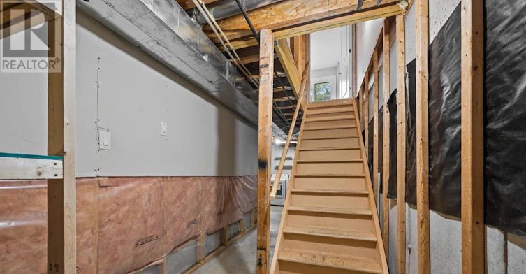556 Burleigh Private, Ottawa, ON, K1J 1J9 - 36