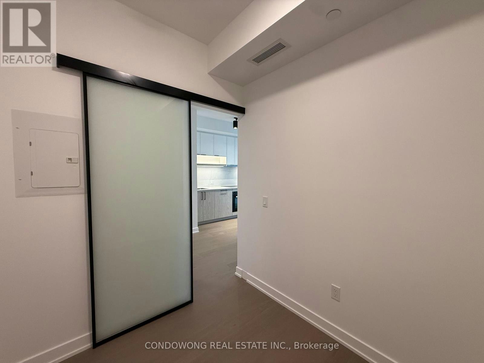 2009-91 Montclair Avenue, Toronto, ON, M5P 0B1 - 11