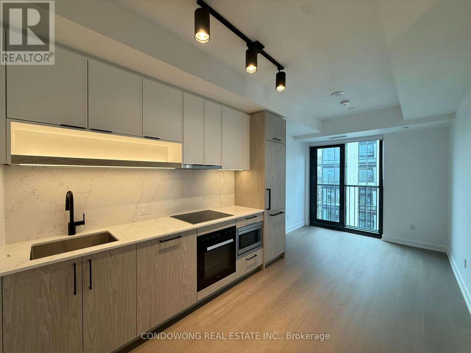 2009-91 Montclair Avenue, Toronto, ON, M5P 0B1