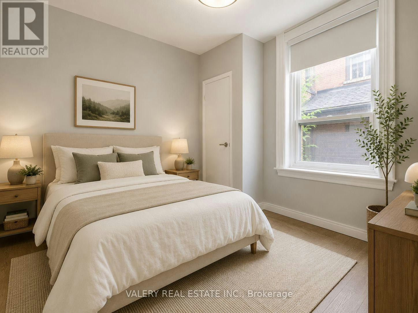 4-205 Gerrard Street E, Toronto, ON, M5A 2E7 - 4