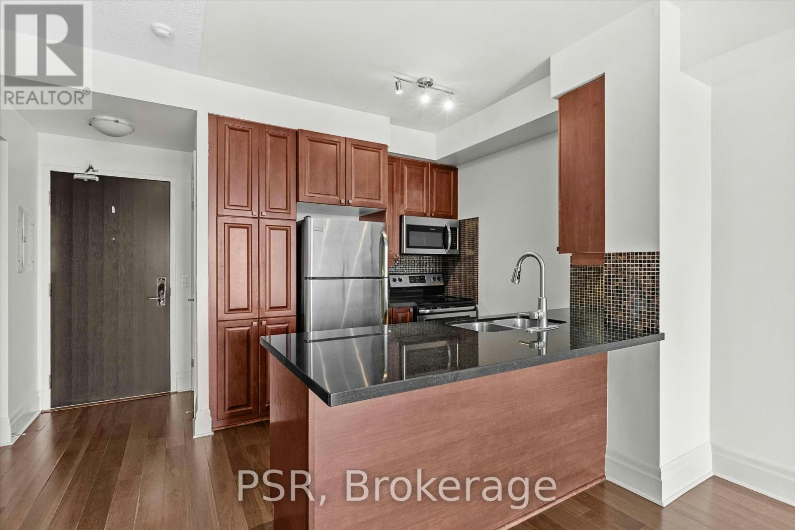 706-151 Upper Duke Crescent, Markham, ON, L6G 0E1 - 5