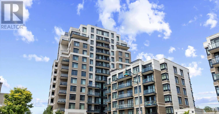 706-151 Upper Duke Crescent, Markham, ON, L6G 0E1