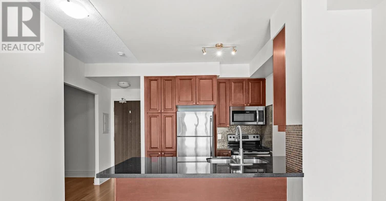 706-151 Upper Duke Crescent, Markham, ON, L6G 0E1 - 9