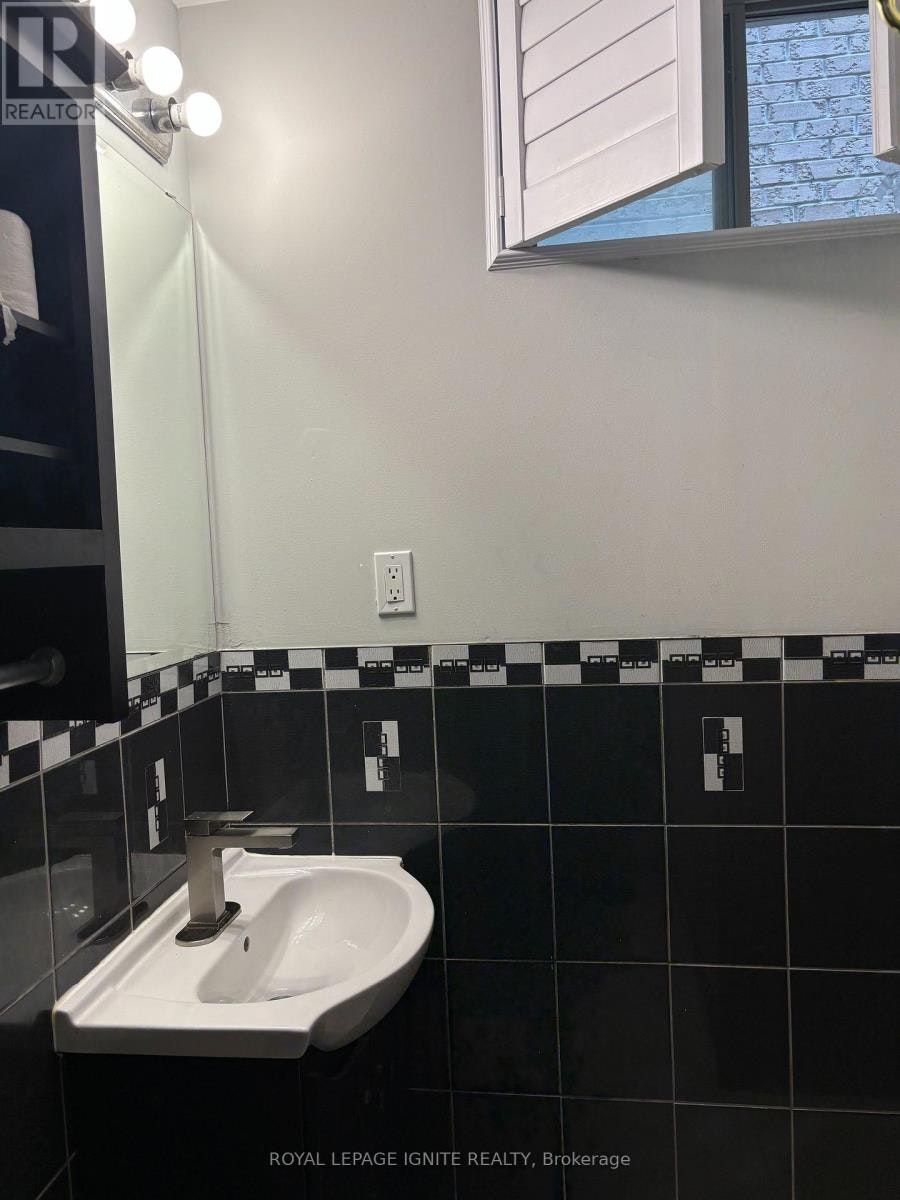 BSMT-15 Lady Karen Crescent, Vaughan, ON, L6A 0X4 - 9
